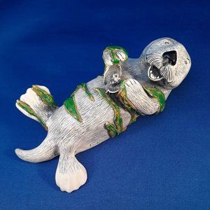 OTTER w/ Shell Sculpture Figurine Vintage GH Cook Company Fine Art Green Gold
